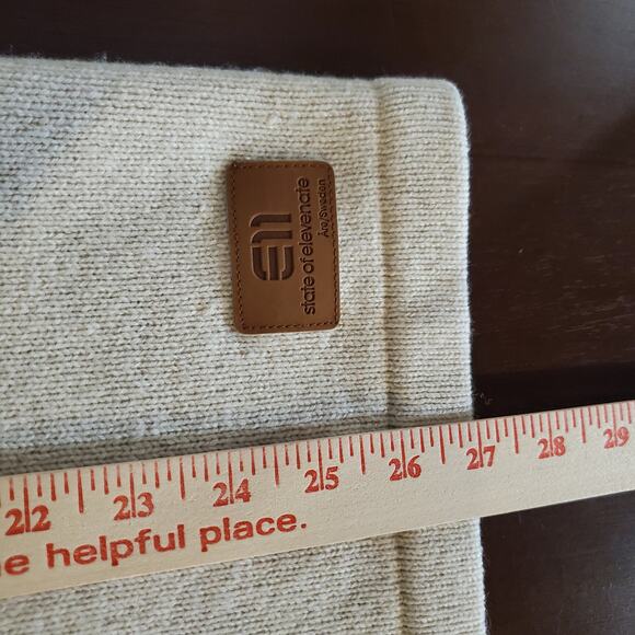 State of Elevenate Womens 100% Lambswool Sweater Size L Aztec Tribal Nordic Knit - Picture 13 of 13